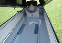 Inside the trailer a file box or partition is standard. The design depends on the type of glider (length of central wing).